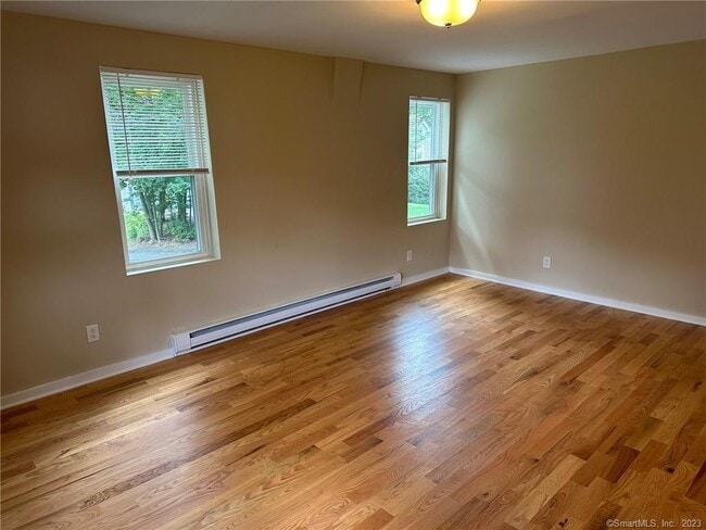 Building Photo - 83 Academy St