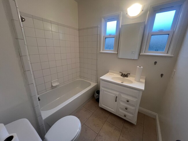 Building Photo - Whittier Home: 2 B/R 1 BA, 1,135 Sq. Ft., ...