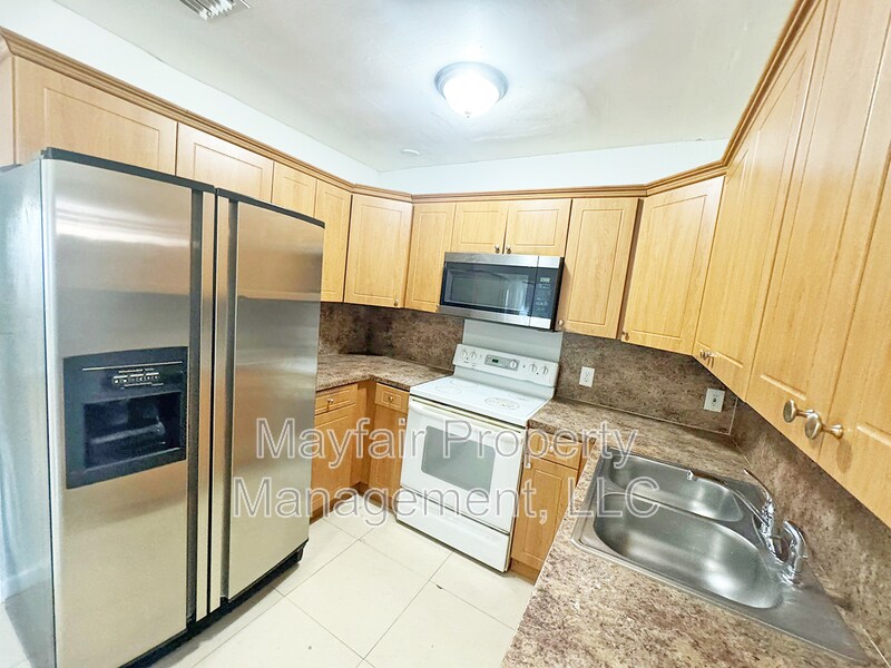 Primary Photo - 1300 NW 11th Ct