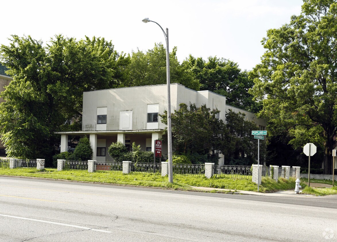 Foto principal - 1733 Poplar Ave