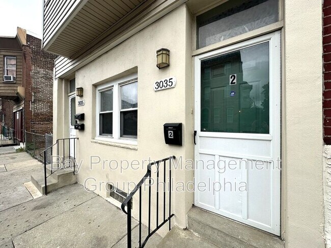 Foto del edificio - 3035 Frankford Ave