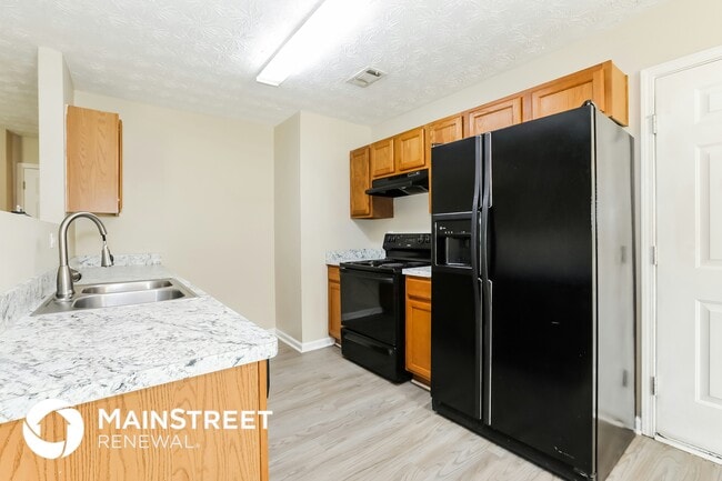 Building Photo - 1101 Overlook Dr