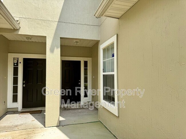 Foto del edificio - 4815 Playpen Dr