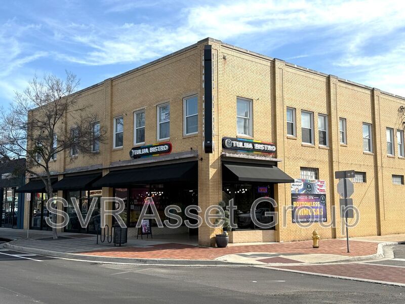 Photo - 11 E. 7th St
