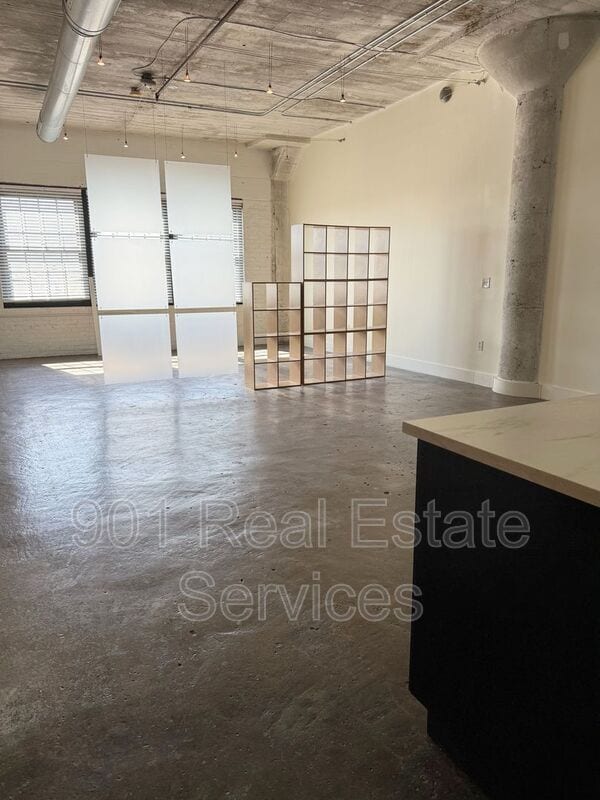 Building Photo - 505 Tennessee St