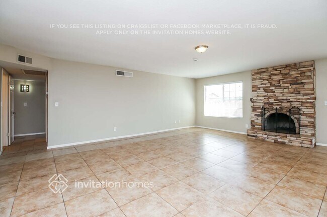 Foto del edificio - 3439 E Pueblo Ave
