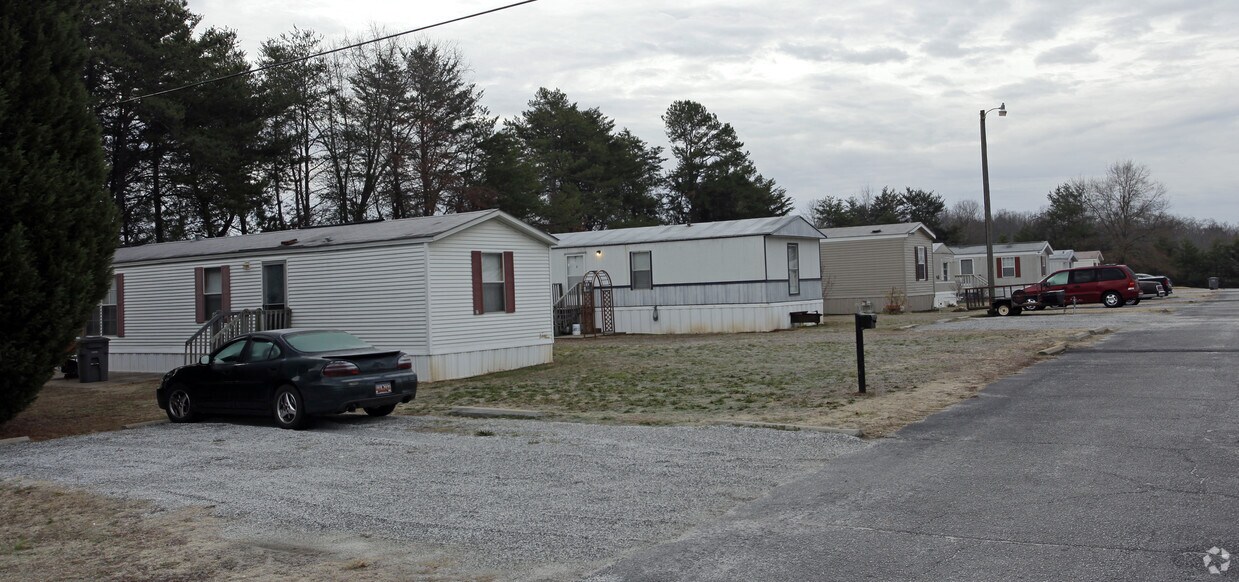 Primary Photo - 2505 New Easley Hwy
