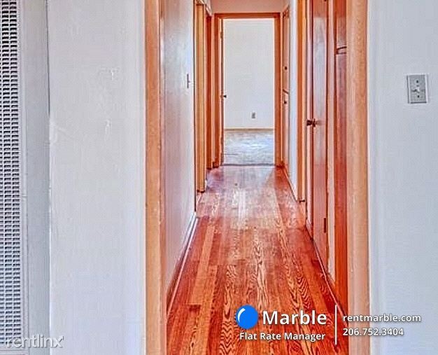 Building Photo - 3 br, 1 bath House - 2421 N Key Blvd
