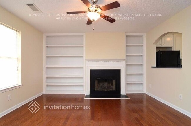 Building Photo - 3004 Meadow Glen Pass