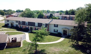 Building Photo - Abney Lake
