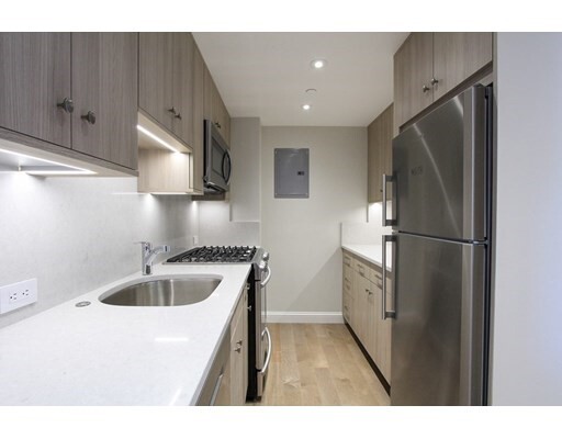 Primary Photo - 151 Tremont St