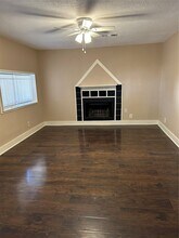 Building Photo - 10018 Valley Wind Dr