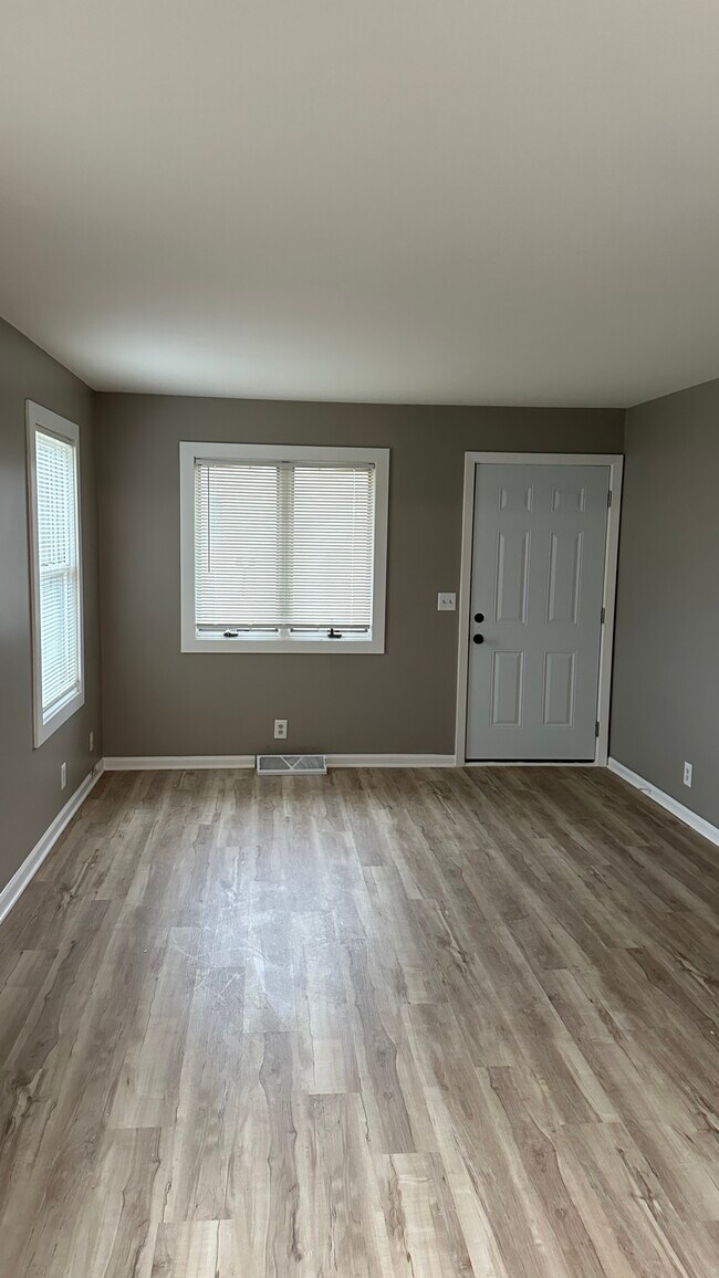 Foto del edificio - 528/530 W. 30th St