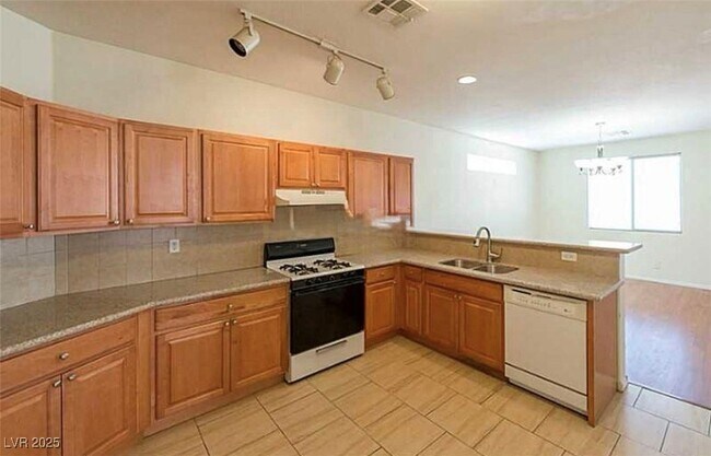 Foto del edificio - 9332 Golden Grape Ct