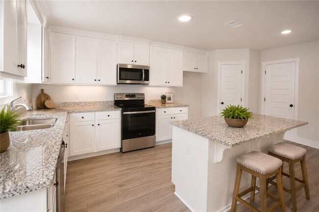 Building Photo - 45 Altamaha Dr