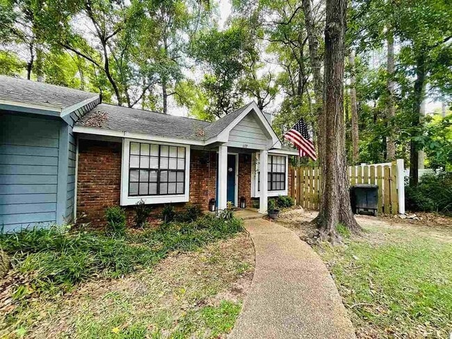 Building Photo - 2/2 In Chases Ridge
