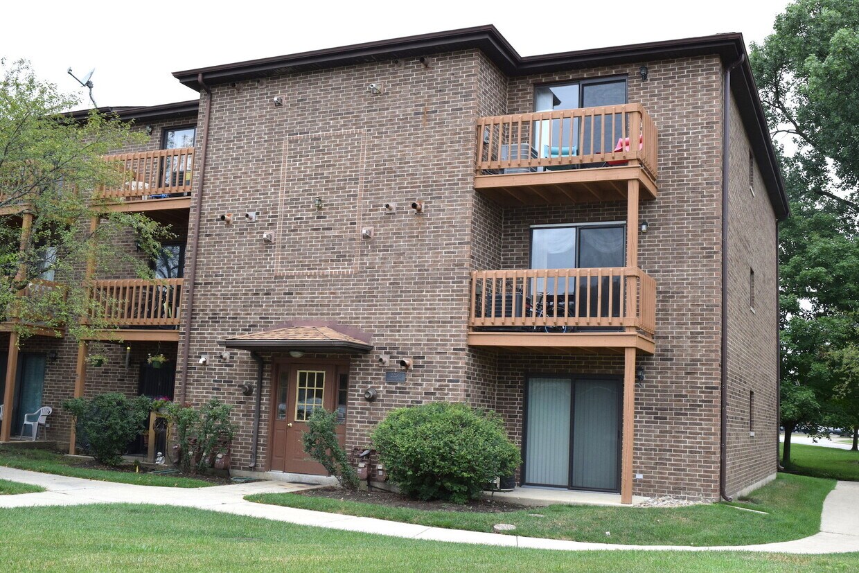 Primary Photo - 2258 Abbeywood Dr