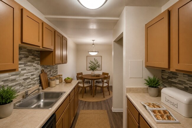 Building Photo - Bennington Crossings Apartment Homes