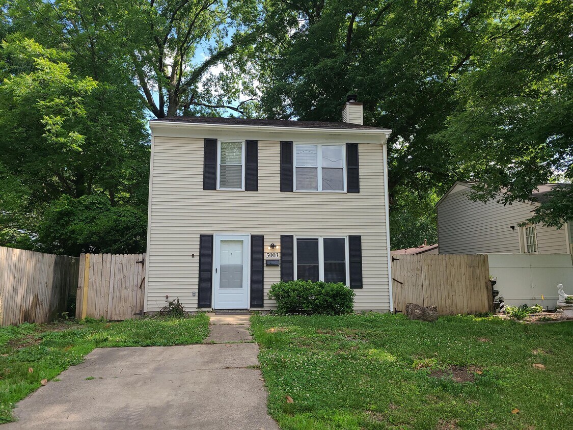 Foto principal - 5003 Jeanne St