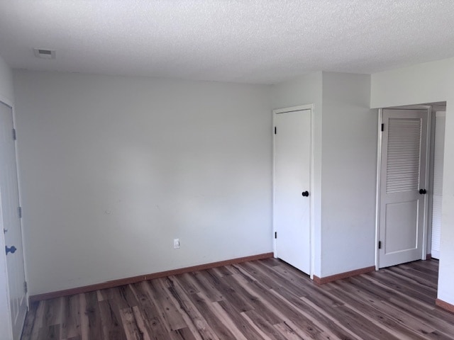 Building Photo - 4 Bonne Terre Ct