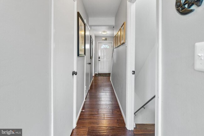 Foto del edificio - 2813 Hogan Ct