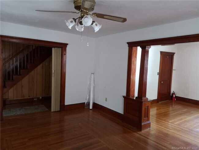 Building Photo - 41 Spring Garden Ave