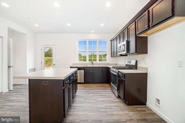 Foto del edificio - 545 Brook Shire Ct
