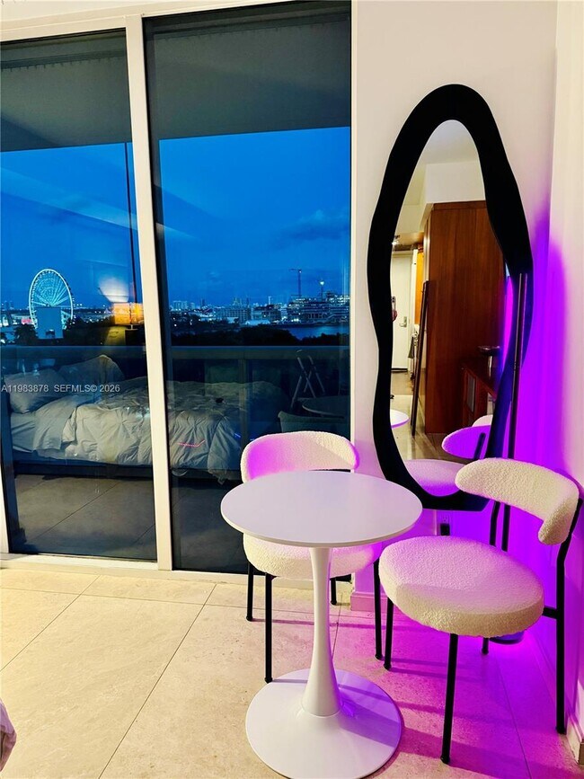 Foto del edificio - 50 Biscayne Blvd