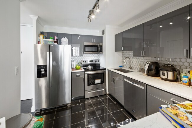 Foto del edificio - 1636 N Wells St