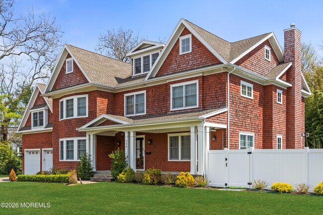 Foto del edificio - 558 Cedar Ave