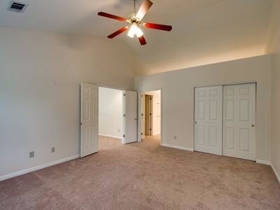 Foto del edificio - 4 Bedroom Home Close to Brentwood schools!