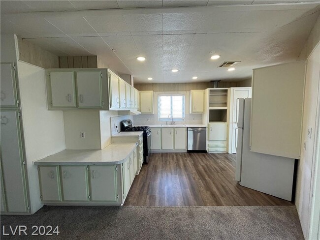 Building Photo - 1609 Aspen Ct