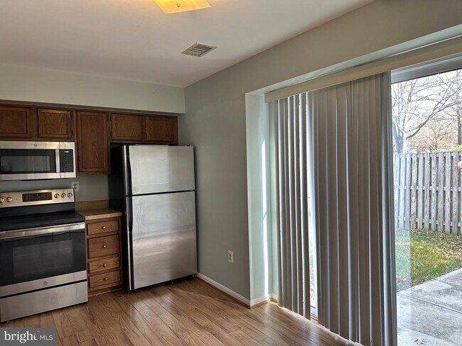 Foto del edificio - 14781 London Ln