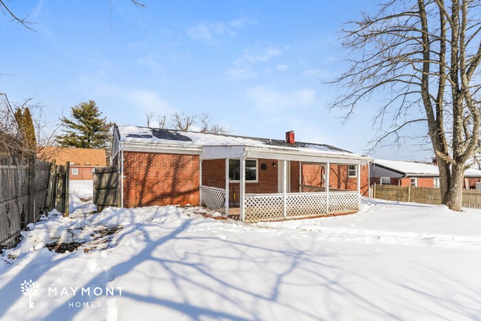 Foto del edificio - 2041 Roosevelt Ave