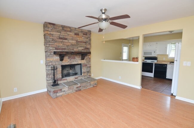 Building Photo - 4924 Teton Dr