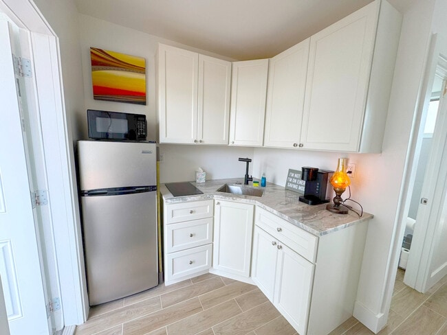 Foto del edificio - 2250-2270 Southeast 5th Street-SI ID1512919P