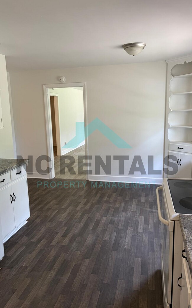 Foto del edificio - 129 Rocky Knoll Cir