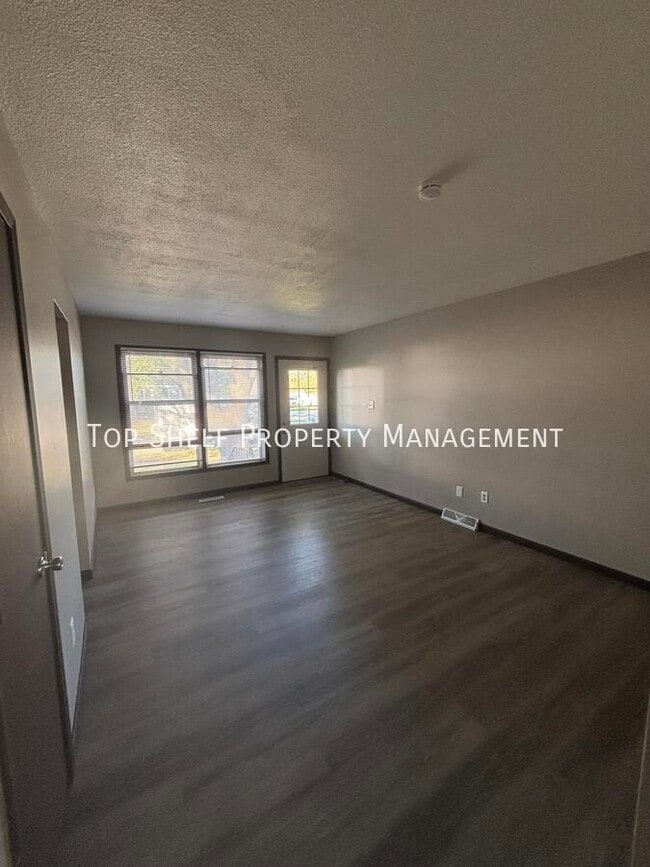 Building Photo - 4317 67th St