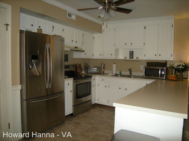 Building Photo - 3 br, 2 bath House - 125 Wellesley Drive