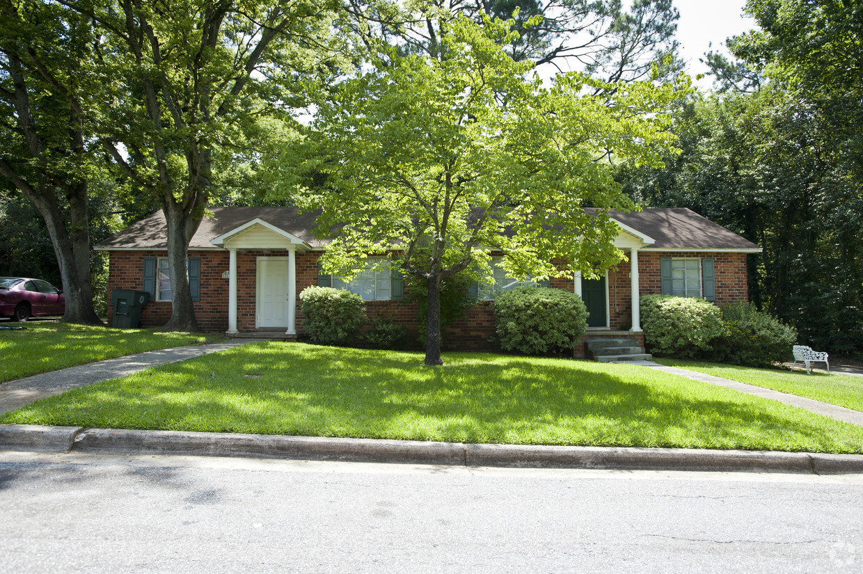 Foto del edificio - North Pierce Circle Duplexes