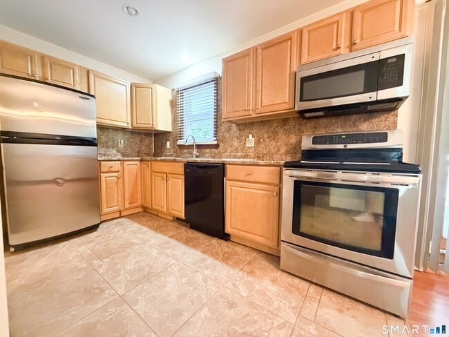 Photo - 153 New Britain Ave Townhome