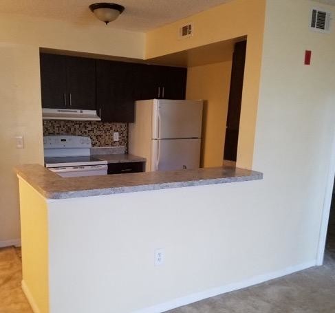 Primary Photo - 2030 CASCADES BLVD. #204 KISSIMMEE FL 34741