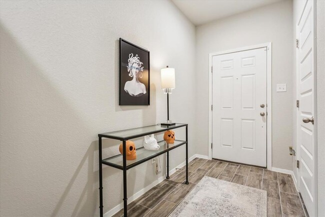 Foto del edificio - 5001 Black Onyx Dr