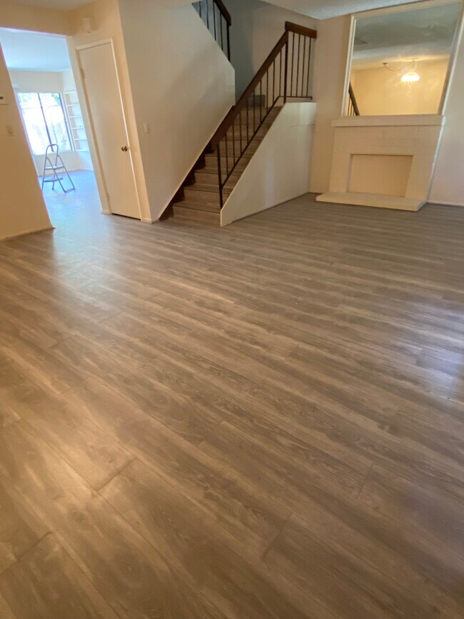 Foto del edificio - 9735 Reseda Blvd