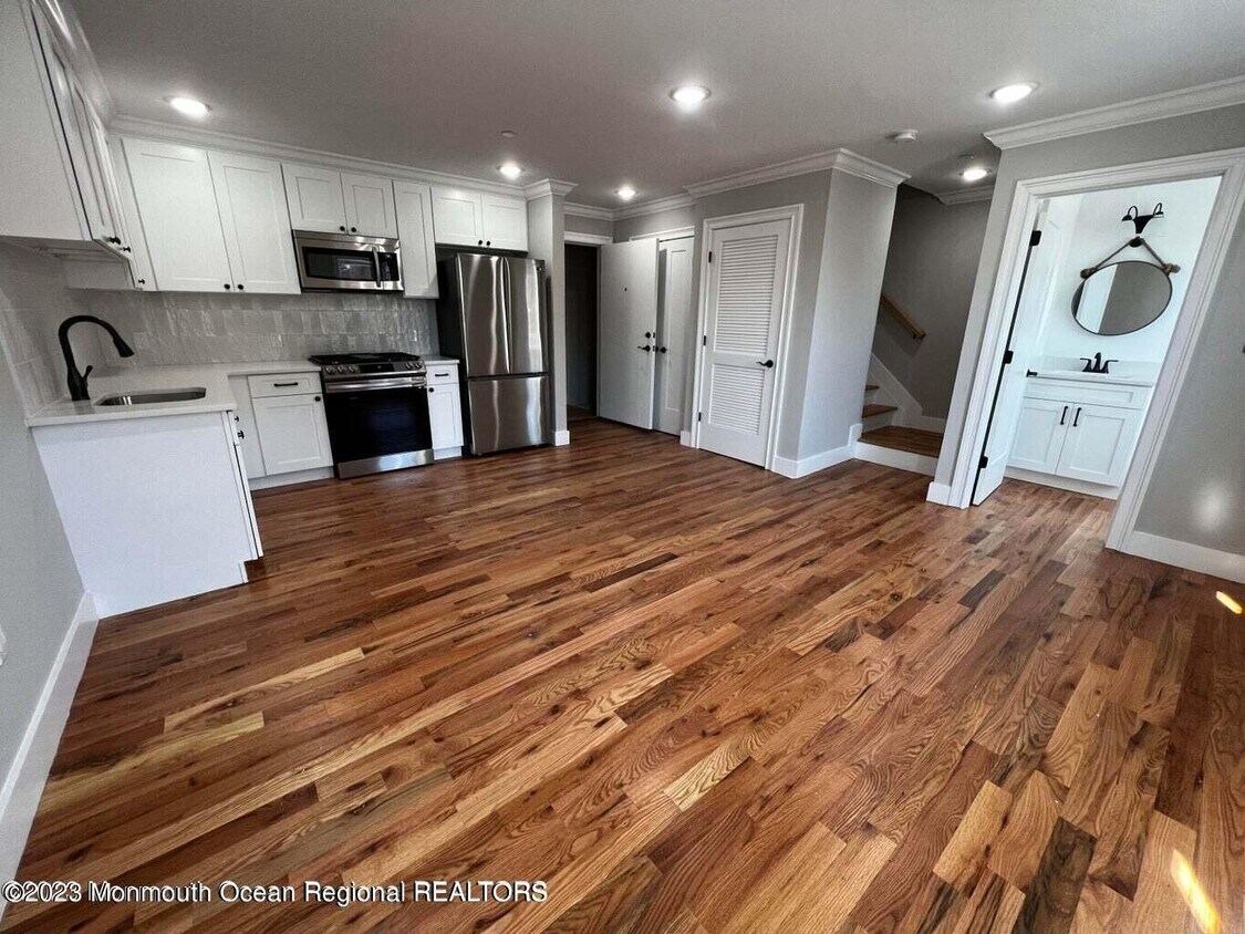 209 Frank E Rodgers Blvd N Unit 2A, Harrison, NJ 07029 Room for Rent