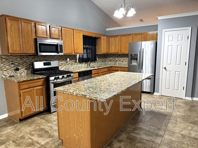 Foto del edificio - 915 Prestonwood Dr