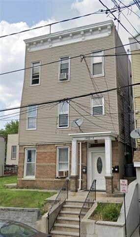 Primary Photo - 1402-1404 10th St