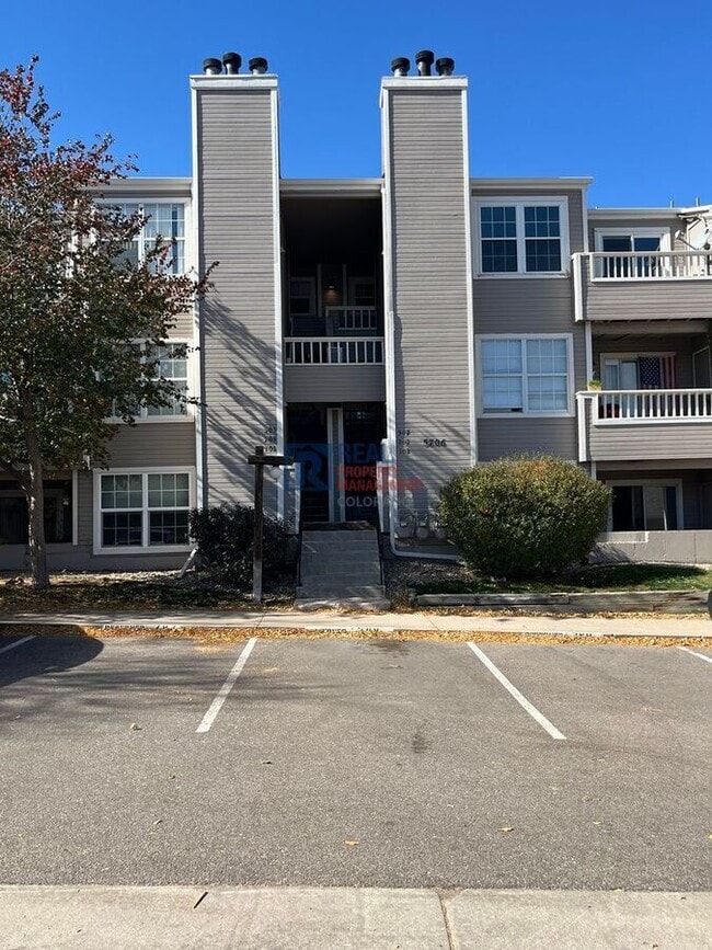 Photo - 5706 W Asbury Pl Apartment