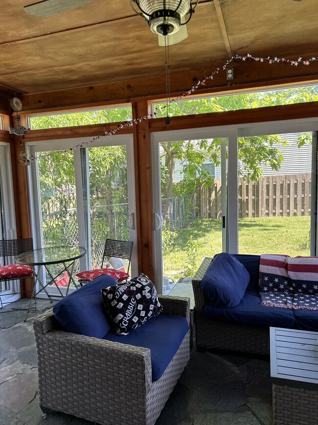 Photo - 5399 Shore Dr House