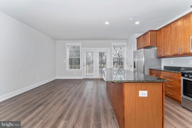 Building Photo - 2911 Osprey Way